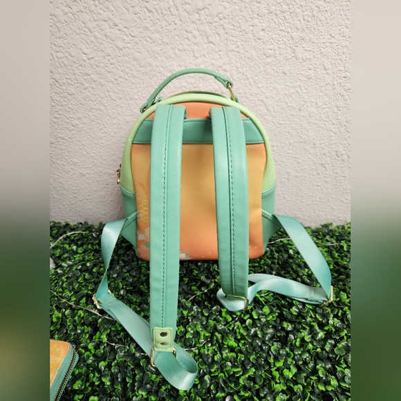 LOUNGEFLY TIANA Backpack & Accordian Wallet Card Holder - Picture 4 of 16